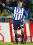 Fussball 1. Bundesliga: Berlin, REHMER zeigend