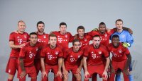 Fussball 1. Bundesliga 15/16: Fototermin beim FC Bayern Muenchen