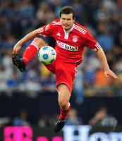 FUSSBALL, T-HOME CUP: Bayern, GOERLITZ Einzelaktion