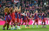 Fussball 1. Bundesliga Saison 14/15: FC Bayern Muenchen - Borussia Dortmund