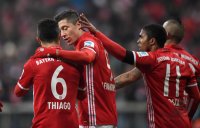 Fussball 1. Bundesliga Saison 16/17: FC Bayern Muenchen - RB Leipzig