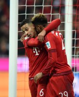Fussball 1. Bundesliga Saison 15/16: FC Bayern Muenchen -  SV Werder Bemen