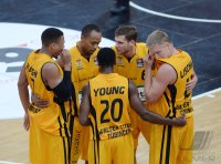 Basketball 1. Bundesliga 13/14:  Walter Tigers Tuebingen - Telekom Baskets Bonn