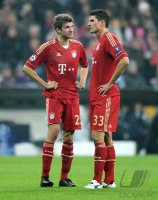 Fussball CHL  Saison 2011/2012: Thomas Mueller , Mario Gomez (v. li., FC Bayern Muenchen)