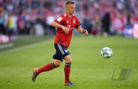 Fussball 1. Bundesliga Saison 17/18: FC Bayern Muenchen -  VfB Stuttgart