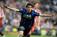 Fussball Champions League Finale: JUBEL Diego Milito (Inter)