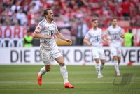 Fussball 1. Bundesliga 24/25: FC Bayern Muenchen - Borussia Moenchengladbach