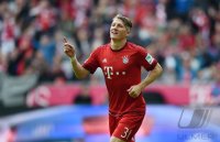 Fussball 1. Bundesliga Saison 14/15: JUBEL Bastian Schweinsteiger (FC Bayern Muenchen)