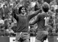 Fussball Bayern - RWO: Jubel Mueller und Hoeness