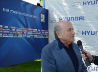 Fusball FIFA 74. Blue Stars / FIFA Youth Cup: FIFA Praesident Joseph S. Blatter (Schweiz)