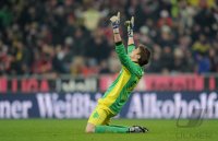 Fussball 1. Bundesliga 10/11:  JUBEL Torwart Mitchell Langerak (Borussia Dortmund)