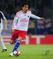 FUSSBALL, EUROPA LEAGUE: Hamburger SV, GUERRERO Einzelaktion