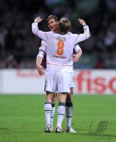 FUSSBALL, DFB Pokal Halbfinale: Tim Borowski mit Clemens Fritz (Werder)