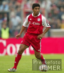 FUSSBALL  FC Bayern Muenchen Giovane Elber  (FCB) am Ball