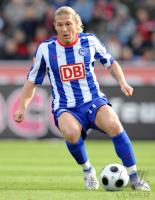 FUSSBALL 1. BUNDESLIGA: Berlin, VORONIN Einzelaktion