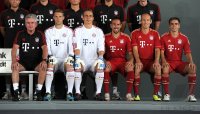 Fussball 1. Bundesliga 2010/2011:  Trainer Jupp Heynckes , Torwart Manuel Neuer, Rouven Sattelmaier, Franck Ribery, Arjen Robben, Philipp Lahm (v. li., FC Bayern Muenchen)