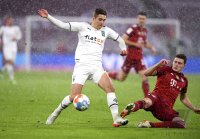 Fussball 1. Bundesliga Saison 21/22: FC Bayern Muenchen - Borussia Moenchengladbach