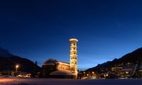Ansicht der katholischen Kirche St. Karl Borromaeus Sankt Moritz