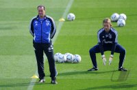 Fussball 1. Bundesliga 11/12: FC Schalke Training in Doha