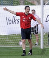 Fussball 1. Bundesliga 2010/2011 Trainingslager FC Bayern Muenchen : Mark van Bommel