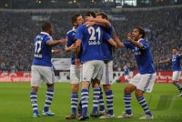 Fussball: 1. Bundesliga Saison 2010/2011: Schalke - Bremen