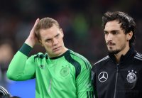 Fussball International Testspiel: Torwart Manuel Neuer (Deutschland) und Mats Hummels (Deutschland)