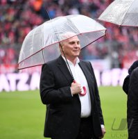 Fussball 1. Bundesliga Saison 18/19: Praesident Uli Hoeness (FC Bayern Muenchen)