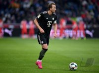 Fussball 25/26 Testspiel: FC Salzburg - FC Bayern Muenchen