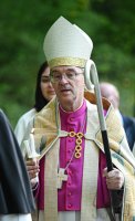 Maiandacht mit Lichterprozession mit Gnadenbild der Schmerzhaften Mutter vom Weggental