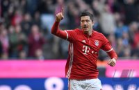 Fussball 1. Bundesliga Saison 16/17: FC Bayern Muenchen - VfL Wolfsburg