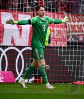 Fussball 1. Bundesliga 24/25: FC Bayern Muenchen - FC St. Pauli