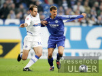 Fussball 1. Bundesliga: Schalke - Berlin, Zweikampf