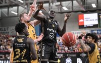 Basketball 1. Bundesliga 23/24: Tigers Tuebingen - Basketball Lšwen Braunschweig