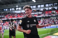 Fussball 1. Bundesliga  Saison  2025/2026  28. Spieltag SC Freiburg - FC Bayern Muenchen