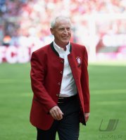 Fussball 1. Bundesliga Saison 15/16: FC Bayern Muenchen - Hannover 96