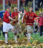 Fussball CHL  FINALE 2008 RONALDO (ManU) mit CHL Pokal