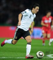 Fussball International EM 2012-Qualifikation:  Mesut OEZIL (Deutschland)