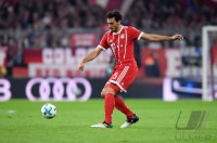 Fussball 1. Bundesliga Saison 17/18: FC Bayern Muenchen - VfL Wolfsburg