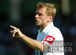 Fussball 1. Bundesliga: BMG, ULICH zeigend