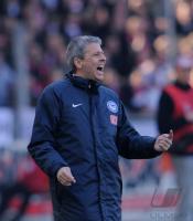 FUSSBALL 1. BUNDESLIGA: Hertha Trainer Lucien FAVRE