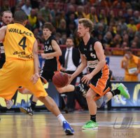 Basketball 1. Bundesliga 14/15 Hauptrunde:  Walter Tigers Tuebingen - ratiopharm Ulm