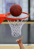 Basketball 1. Bundesliga  11/12:  Walter Tigers Tuebingen - EWE Baskets Oldenburg