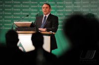 Fussball: 1. Bundesliga Saison 2010/2011: Mitgliederversammlung Werder: ALLOFS