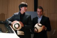 Fussball Deutsche Nationalmannschaft: (v. li.) Joachim Loew, Hansi Flick