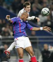 Fussball Nationalmannschaft: Frankreich - Deutschland, Zweikampf