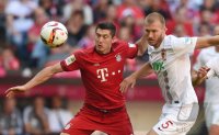 Fussball 1. Bundesliga Saison 15/16: FC Bayern Muenchen - FC Augsburg