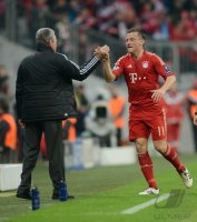 FUSSBALL INTERNATIONAL  CHL Viertelfinale 11/12:  JUBEL Ivica Olic (FC Bayern Muenchen)