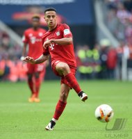Fussball 1. Bundesliga Saison 15/16: FC Bayern Muenchen -  Eintracht Frankfurt