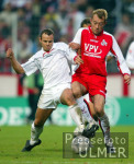 Fussball 2. Bundesliga: Koeln - Reutlingen, Zweikampf