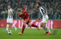 FUSSBALL INTERNATIONAL CHL VIERTELFINALE 12/13: Juventus Turin - FC Bayern Muenchen